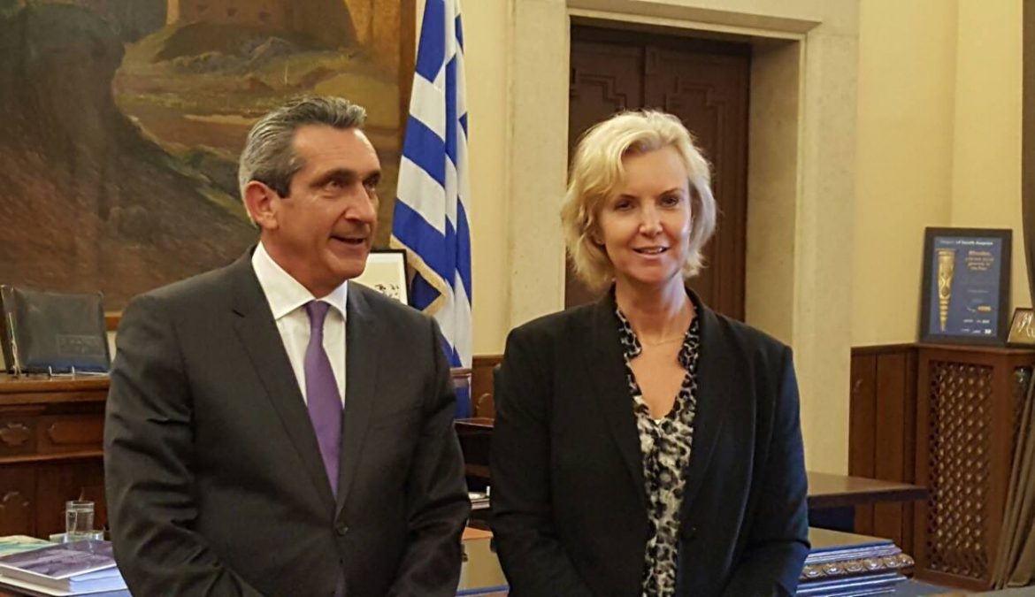 Συνάντηση του Περιφερειάρχη Γ. Χατζημάρκου με την Πρέσβη της Σουηδίας στην Ελλάδα. Τουρισμός, εμπορικές συναλλαγές και προσφυγικό στην ατζέντα της συζήτησης