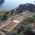 Προγραμματική σύμβαση της Περιφέρειας για τον ευπρεπισμό και την ανάδειξη των αρχαιολογικών χώρων Καρθαίας και Αγίας Ειρήνης στην Κέα