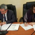 Μνημόνιο Συμφωνίας της Περιφέρειας Νοτίου Αιγαίου με την Περιφέρεια της Βαλένθια, για την επανεγκατάσταση τουλάχιστον 1000 προσφύγων από νησιά του Αιγαίου στην Ισπανία