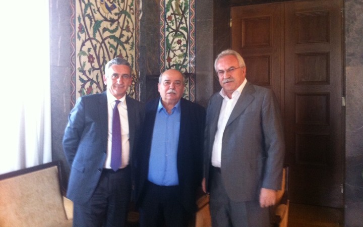Συνάντηση Δ. Γάκη και Γ. Χατζημάρκου με τον Πρόεδρο της Βουλής, με το προσφυγικό στο επίκεντρο