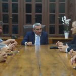 Με τον Δικηγορικό Σύλλογο  Ρόδου και το Δ.Σ. της «ΓΑΛΗΝΟΣ Α.Ε.» συναντήθηκε ο Περιφερειάρχης κ. Γιώργος Χατζημάρκος.