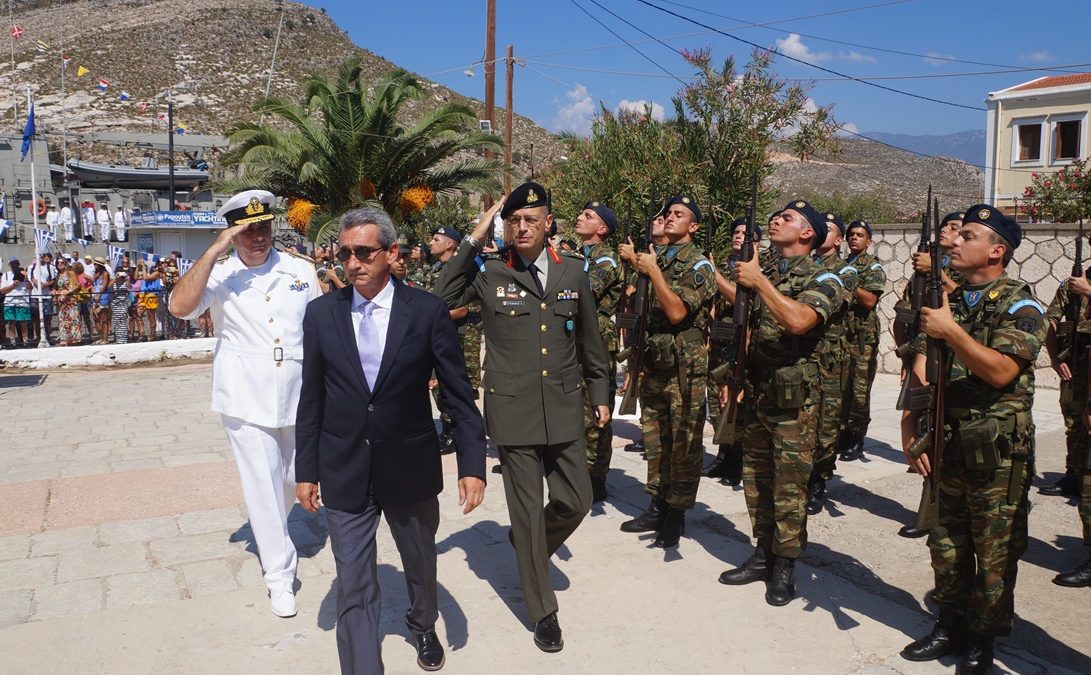 Στο Καστελόριζο ο Περιφερειάρχης Νοτίου Αιγαίου κ. Γιώργος Χατζημάρκος παρούσης της ελληνικής κοινότητας των Διεθνολόγων για το Συμπόσιο Ρόδου-Καστελορίζου την ημέρα της επετείου απελευθέρωσης του νησιού