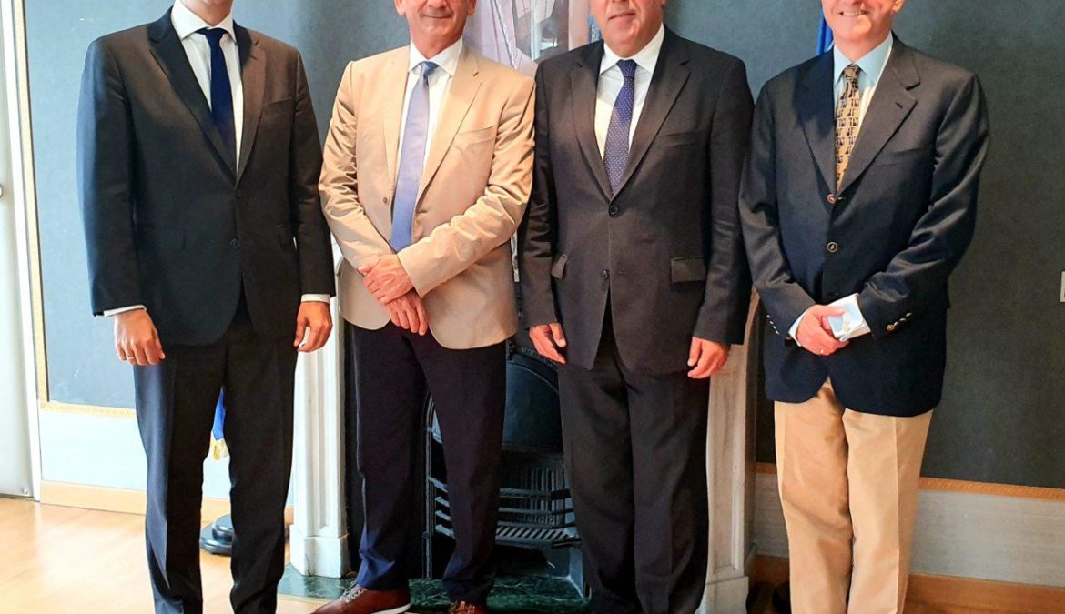 Συνεργασία του Περιφερειάρχη Γιώργου Χατζημάρκου με τη νέα πολιτική ηγεσία του Υπουργείου Τουρισμού